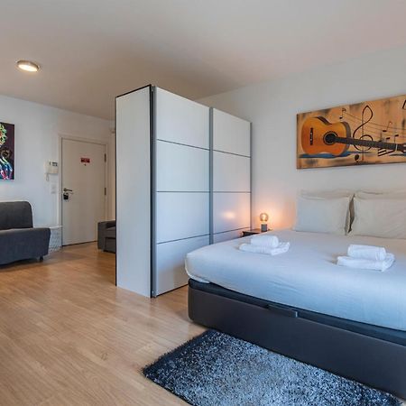 Bright & Comfy Flat In Lisbon By Lovelystay Dış mekan fotoğraf