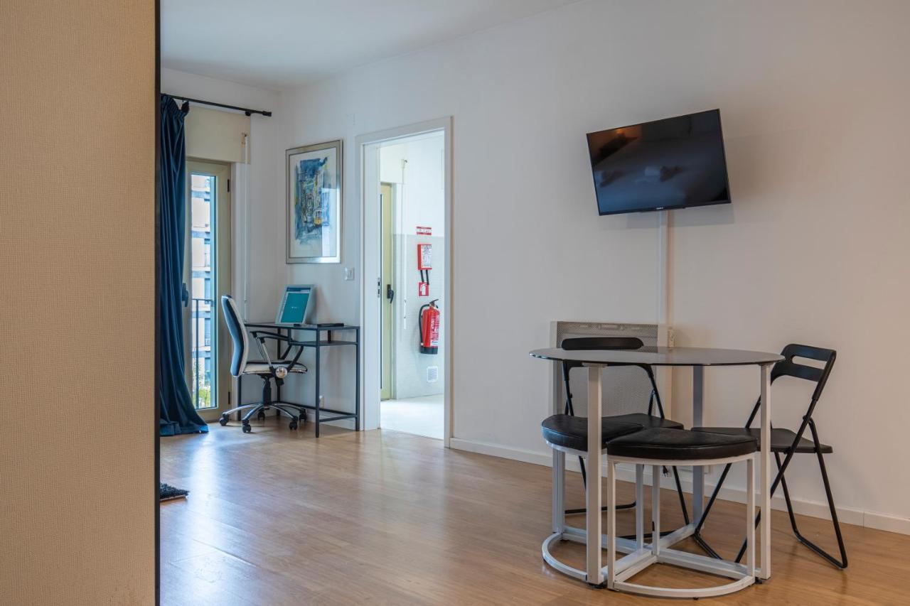 Bright & Comfy Flat In Lisbon By Lovelystay Dış mekan fotoğraf