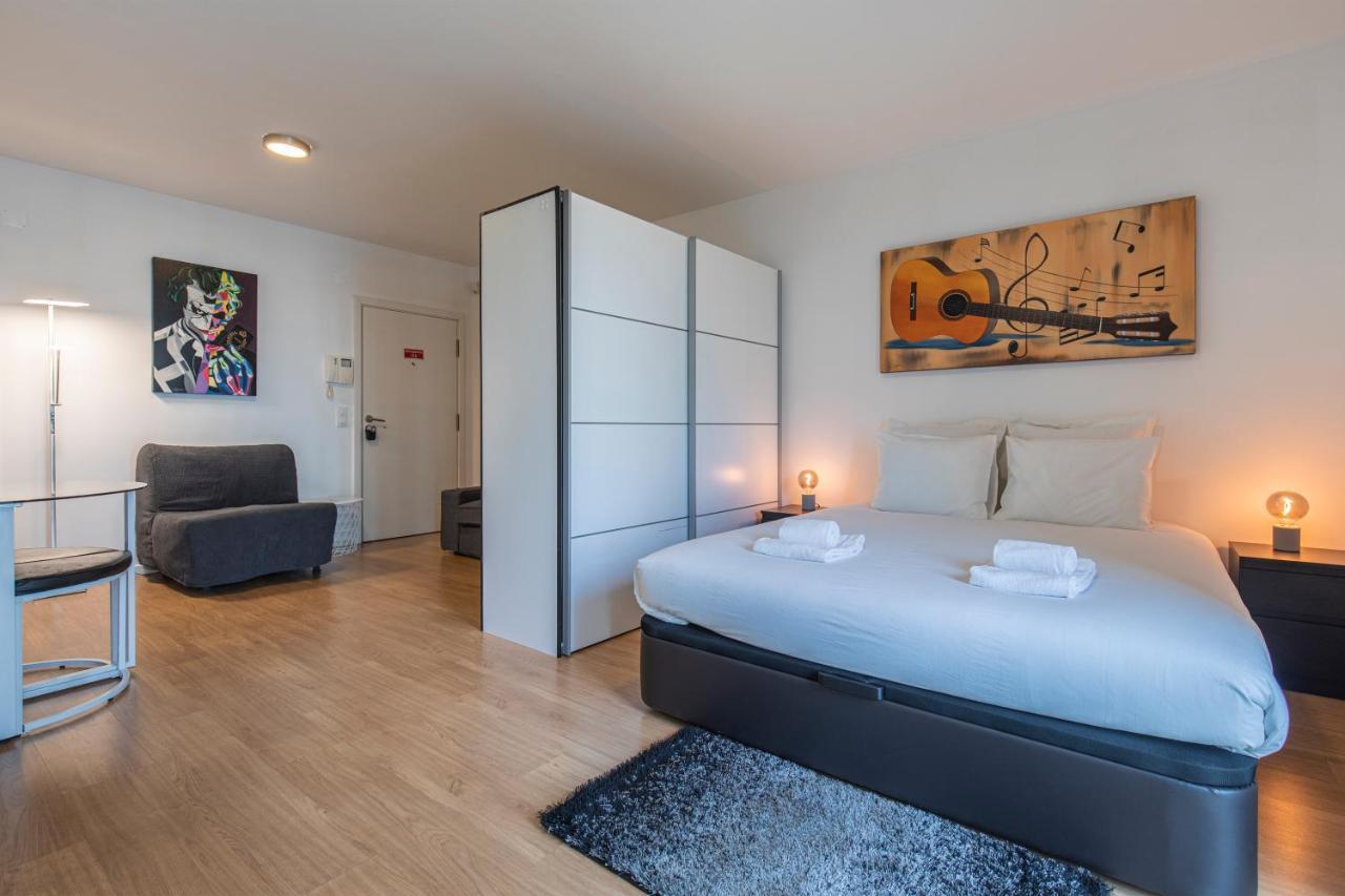 Bright & Comfy Flat In Lisbon By Lovelystay Dış mekan fotoğraf